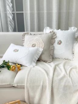 BUYNOW 1PC Flower Embroidered Lace Pillowcase Idyllic Living Room Sofa Cushion Cover Home Bedroom Saddle Decor Cojines Para Sala
