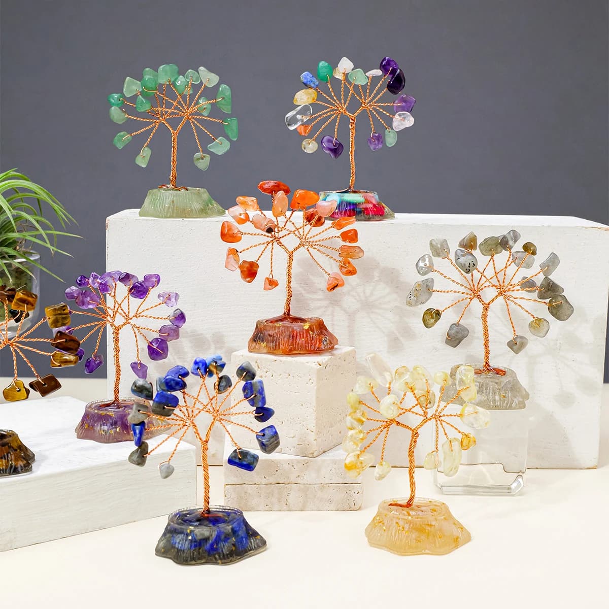 1PC 7 Chakra Healing Natural Stones Resin Healing Mini Crystal Tree Home Office Desk Living Room Feng Shui Decora for Good Luck