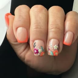 24Pcs Fairy White Flower Fake Nails Pink French Tip Press on Nails Short Square Wearable False Nail for Women Girls DIY Manicure