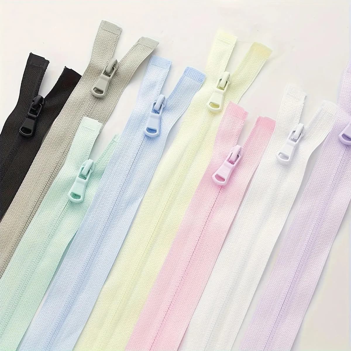(10pcs)3# Sun-protective Clothing Zipper Single Open Tail Color Sportswear Clothing Reverse Nylon Zipper Multi-size