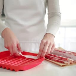 1pc Microwave Bacon Maker Microwavable Bacon Grill, Bacon Tray, Pizza Tray, Sauce Tray, Microwave Oven Cooker