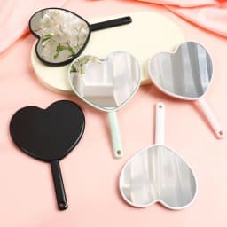Fashion Love Makeup Mirror Sweet Girl Style Makeup Mirrors Handheld Makeup Mirror Suitable for Carrying Around Cute