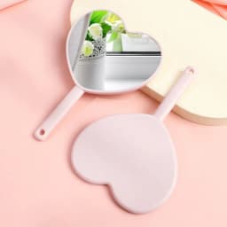 Fashion Love Makeup Mirror Sweet Girl Style Makeup Mirrors Handheld Makeup Mirror Suitable for Carrying Around Cute