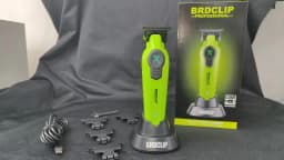 New 2026 BRDCLIP FA1T Green Professional Hair Trimmer Barber Carving Gradient Finish Machine Electric Clipper with Charger Stand