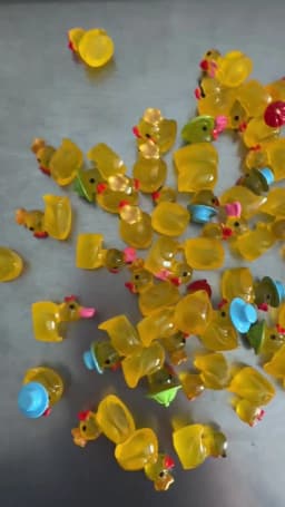 100/50PCS Mini Yellow Luminous Duck Ornament Miniature Figures Tiny Duck Micro Fairy Garden Landscape Fairy Garden Home Decor
