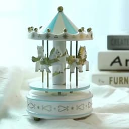 Carousel Music Box Cake Decorative Ornament Baby Birthday Gift Toys Desktop Carousel Toys Handwork 4 Horses Music Box Gifts