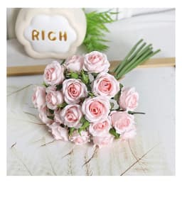 18 Individual Roses in Hand, Finished Flower Bouquet, Living Room Decoration, Artificial Flower
