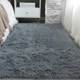 VIKAMA Silk and Wool Carpet, Solid Color, Simple Style, Suitable for Home Bedrooms, Bedside Rug, Dirt-resistant and Warm.