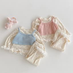 The 2025 Autumn New Infant and Toddler Set, a Three-Piece Outerwear, Undershirt, Underpants and Vest for Girls Going Out