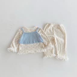 The 2025 Autumn New Infant and Toddler Set, a Three-Piece Outerwear, Undershirt, Underpants and Vest for Girls Going Out