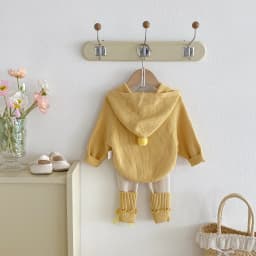 Autumn and Winter Girl Sweater Set, Cute Heart-Shaped Hooded Cape Top + Knitted Leggings, Sweet Outdoor Knitted Set