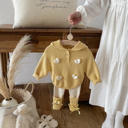Autumn and Winter Girl Sweater Set, Cute Heart-Shaped Hooded Cape Top + Knitted Leggings, Sweet Outdoor Knitted Set