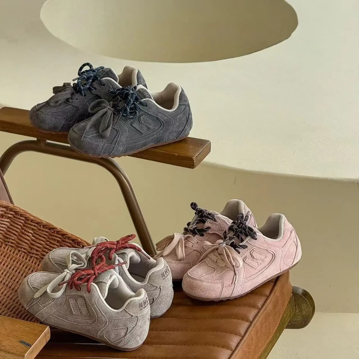 Kids Retro Suede Lace-up Sneakers Breathable Upper Non-slip Rubber Sole Casual Shoes for Toddler Boys Girls Daily Wear