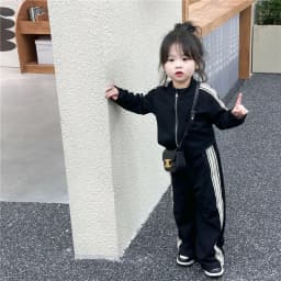 Autumn Gilrs Sports Sets Kids Striped Coats+Trousers 2Pcs New Casual Loose Outfits Children Fashion Clothes Suits 2-8 Years