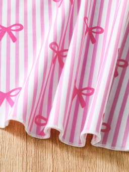 Girls' Summer Swimwear Set: Pink Bow and Striped Print Strapless One-Piece Swimsuit and Short Skirt Two-Piece Set Suitable for Girls Aged 8-12, Versatile Clothing for Beach and Pool