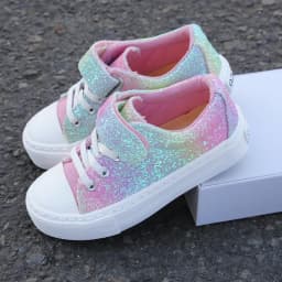 9058 Fashionable and Trendy Boy and Girl Board Shoes, Children's Shoes with Velcro, Breathable and Lightweight Walking Shoes