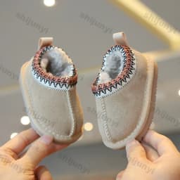 Baby Warm Casual Flat Low Top Snow Boots 2025 Winter Fashion Childrens' Concise Soft Soled Comfortable Non Slip Cotton Shoes