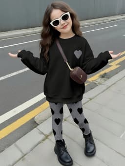 Fashion Girls 2 Pack Heart Graphic Sweatshirt Set Black Crewneck Top & Grey Heart Leggings Street Style