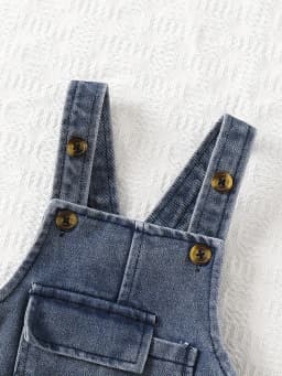 Two-Piece Set for Baby Boys: Casual and Versatile Style for Spring and Summer, Featuring a Striped Round-Neck Short-Sleeve Top and Stylish Pocket Overalls