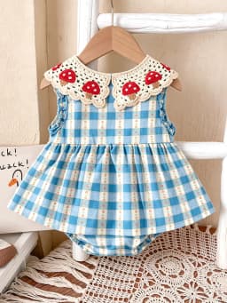 Crocheted Blue-and-White Checkered Sleeveless Rompers with Mushroom Collar and Bow for Baby Girls—Spring/Summer Style