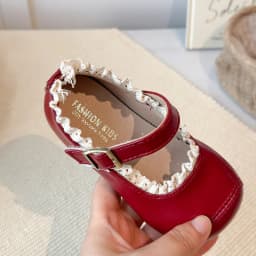 2025 New Children's Flats Simple Lolita Girls Princess Leather Shoes Walking Versatile Sweet Pleated Kids Causal Fashion Shoes