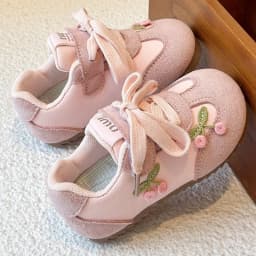 2026 New Girls Fashion Flower Design Casual Shoes Kids Non Slip Comfortable Student Sneakers Outdoor Breathable Sports Shoes