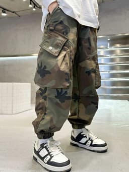 Boys' overalls, camouflage pattern, digital printing, multi-pocket practical pants, large children's size 7-14 years old.