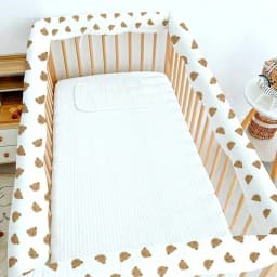 3Pcs Ins Baby Crib Bumper Strips, Baby Splicing Bed Guardrail Protection Strips, Edge Protection Against Biting, Breathable Mesh on the Back, Cute Animal Print Patterns, Machine Washable. the Perfect Gift for Babies on Christmas, Halloween, and Thanksgiving!