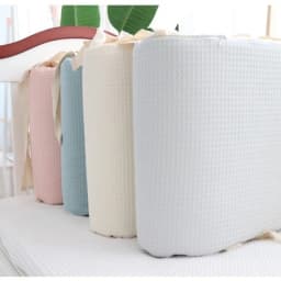 One-piece Waffle Gauze Cotton Washable Baby Crib Bumper Set for Newborns To Prevent Bumps and Falls