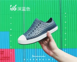 EVA Anti-slip Sports Sandals Slipper Big Child Sandal Unisex Garden Hole Shoe Summer Men Women Sandals Beach Wading Hollow Shoes
