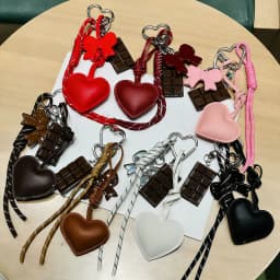 INS Style Kawaii Korea Trendy Heart Leather Keychain Bag Package Decor Chocolate Pendant Accessories Creative Key Chain Trendy