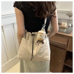 Fashion Travel Casual Nylon Tote Bag Drawstring Shoulder Bag Large Capacity Waterproof Crossbody Bucket Bag Women
