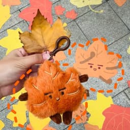 Cute Tongtong Plush Keychain Bag Charm Maple Leaf Interesting Doll Bag Accessory for Backpack Hanging Decoration