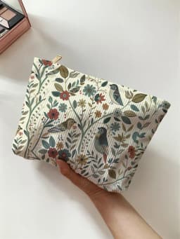 1pc, Branch Bird Pattern Corduroy Zipper Makeup Bag, Lightweight and Multifunctional Cosmetic Storage Bag