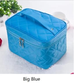 Cosmetic Box 2026 Female Quilted Professional Cosmetic Bag Women's Large Capacity Storage Handbag Travel Toiletry Makeup Bag ML1