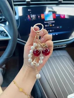Acrylic Cherry Bag Charm With Imitation Pearl Bead Chain Mini Eiffel Tower Metal Pendant Gold Keychain Handbag Accessory