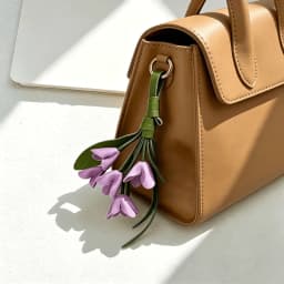Handmade PU Leather Lily of The Valley Keychain Creative Bag Charm, Suitable for Wedding Favors and Blessing Gifts.