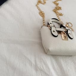 2026 Girls Hand-held Small Square Bag 2025 Summer New Classic Children Carrying One-shoulder Messenger Bag. Wallet Keychain