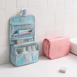 Hanging Toiletry Bag for Business Trips Portable Large Capacity Skincare Makeup Bag Dry and Wet Separation Folding Storage Bag