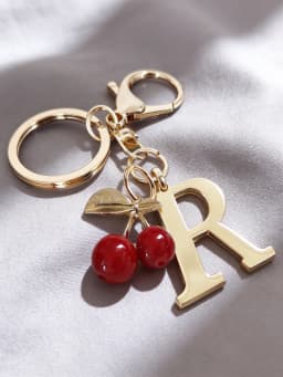 Premium Gold Elegant Letter Keychain, A-Z Alphabet 3D Pendant, Red Heart Accessory, Fashionable Silver Key Chain Ring, Bag/Backp