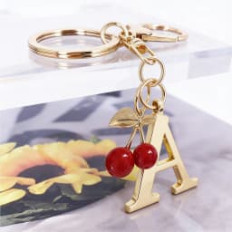Premium Gold Elegant Letter Keychain, A-Z Alphabet 3D Pendant, Red Heart Accessory, Fashionable Silver Key Chain Ring, Bag/Backp