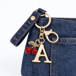 Premium Gold Elegant Letter Keychain, A-Z Alphabet 3D Pendant, Red Heart Accessory, Fashionable Silver Key Chain Ring, Bag/Backp