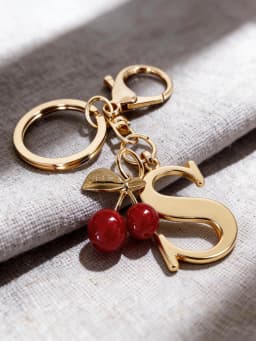 Premium Gold Elegant Letter Keychain, A-Z Alphabet 3D Pendant, Red Heart Accessory, Fashionable Silver Key Chain Ring, Bag/Backp