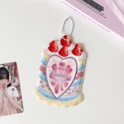 Fashion Cartoon Strawberry Cake Bag Pendant 3-Inch Card Holder Cute Girls Idol Photo Storage Card Bag Decoration Keychain Gifts