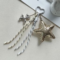New Leather Star Bag Charm Cute Balloon Dog Decorative Keychain Fashion Braided Rope Bag Hanging Accessorie