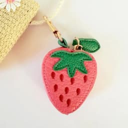 2026 Mini Cherry Fruit Shape Coin Purse Portable Strawberry Blueberry Peach Lemon Cute PU Leather Pouch Wallet Pendant Key Chain