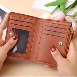 Factory Wholesale Short Women's Zipper Wallet Matte Versatile Purse Versatile Multi-Card Slot Small Money Clip Storage Bag