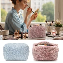 Durable Fuzzy Makeup Bag Large Capacity Leopard Print Toiletry Organizer Portable Cosmetic Bag Girls Travel Storage Pouch
