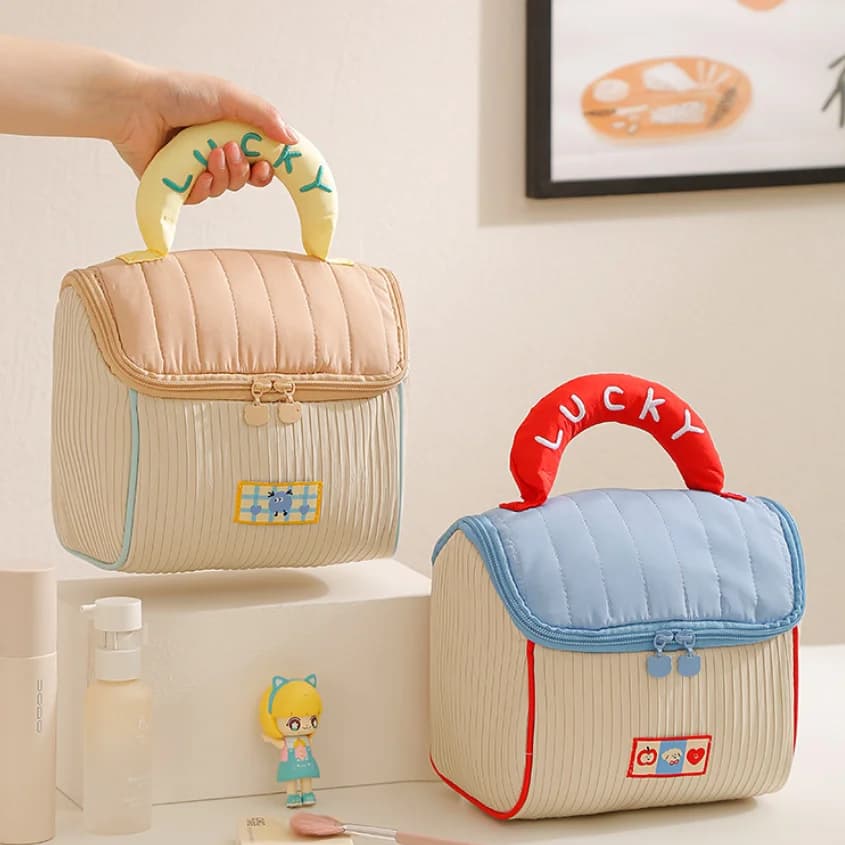 Cute Cartoon Pattern Cosmetic Bag Niche Design Portable Travel Makeup Pouch Organizer Bag for Toiletry Storage Daily Outdoor Use