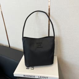 Embroidered Small Square Bag, Bucket-Shaped Nylon Fashion Trendy Commuter Japanese-Style Bucket Bag, New Spring/Summer Single-Shoulder Bag